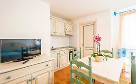 Le Residenze Del Baia Marina
